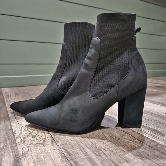 Steve Madden Shoes - Steve Madden Suede Leather Heeled Black Sock Booties